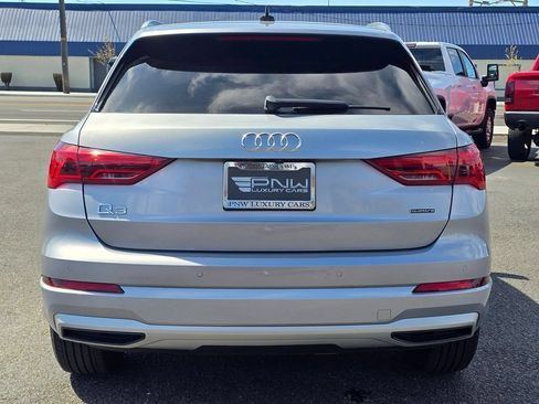 Used 2020 Audi Q3 2.0T Premium Plus w/ Premium Plus Package AWD/4WD image 7