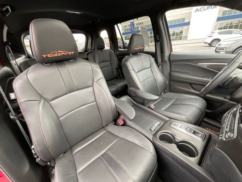 Used 2023 Honda Passport TrailSport image 21
