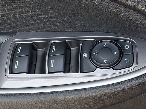 Used 2024 Chevrolet Malibu LT image 25