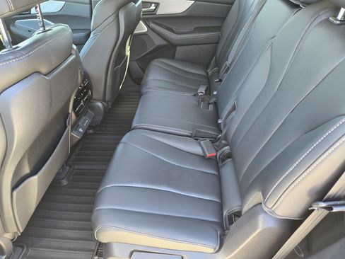 Certified 2025 Acura MDX w/ Technology Package image 30