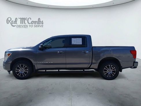 Used 2020 Nissan Titan SV w/ SV Convenience Package AWD/4WD image 2