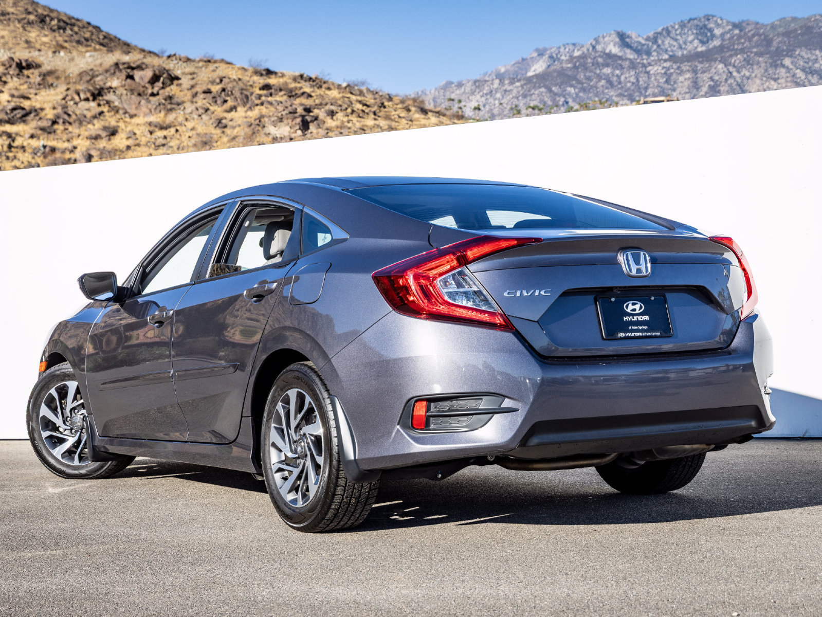 Used 2016 Honda Civic EX image 8