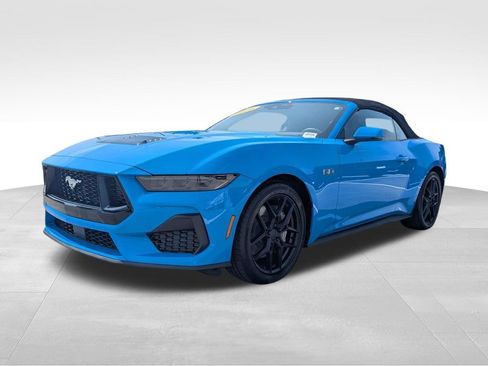 Used 2026 Ford Mustang GT Premium RWD image 7