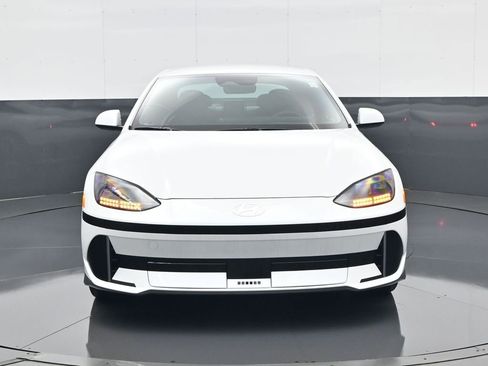 Certified 2023 Hyundai Ioniq 6 SEL image 2