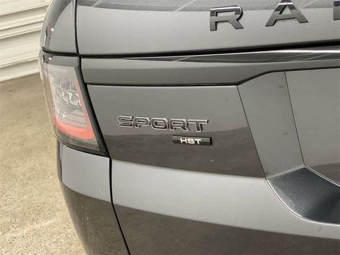 Used 2022 Land Rover Range Rover Sport HST image 10
