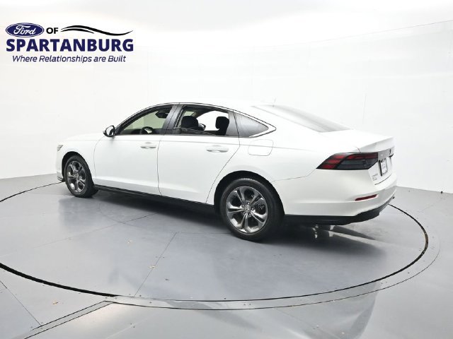Used 2023 Honda Accord EX image 5