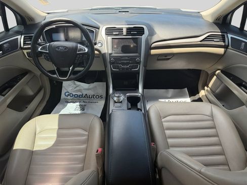 Used 2019 Ford Fusion SEL FWD image 17
