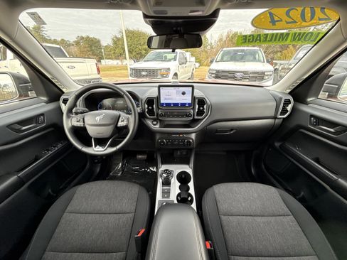 Used 2024 Ford Bronco Sport Big Bend w/ Convenience Package image 12