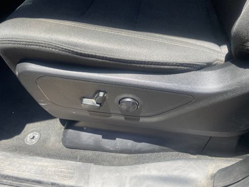 Used 2020 RAM 1500 Lone Star RWD image 24