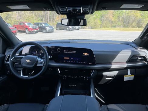 New 2026 Chevrolet Suburban Premier w/ Sun And Tow Package image 11