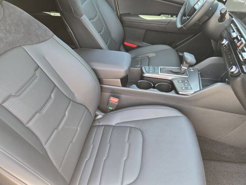 New 2026 Kia Sportage SX FWD image 11