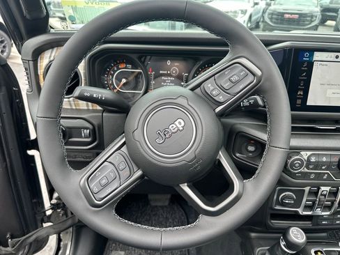 New 2026 Jeep Wrangler Unlimited Sport AWD/4WD image 18