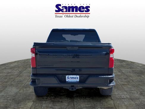 Used 2022 Chevrolet Silverado 1500 Custom RWD image 4