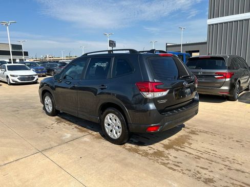 Used 2019 Subaru Forester w/ Alloy Wheel Package AWD/4WD image 2