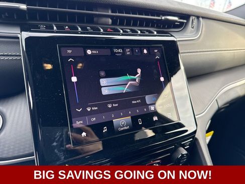 New 2025 Jeep Grand Cherokee Laredo image 31