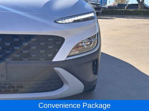 Used 2022 Hyundai Kona SEL w/ Convenience Package image 7