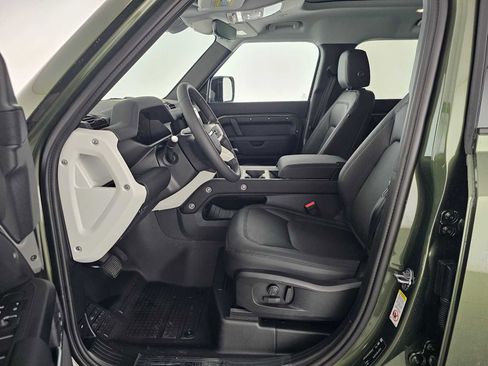 New 2026 Land Rover Defender 110 S image 20
