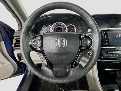 Used 2016 Honda Accord EX image 10