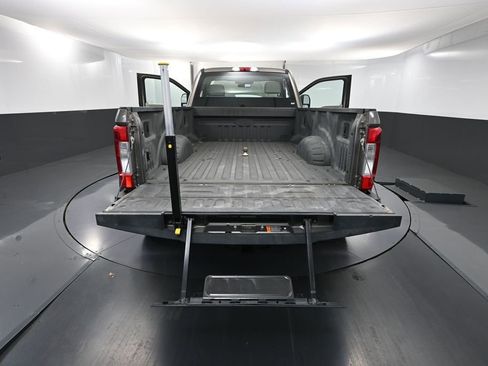 Used 2019 Ford F450 XL w/ XL Value Package AWD/4WD image 32