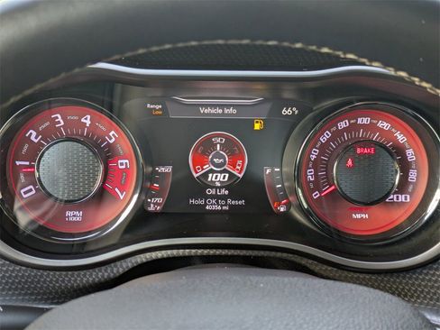 Used 2015 Dodge Challenger SRT Hellcat image 26