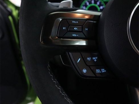 Used 2020 Ford Mustang Shelby GT500 w/ Technology Package image 14