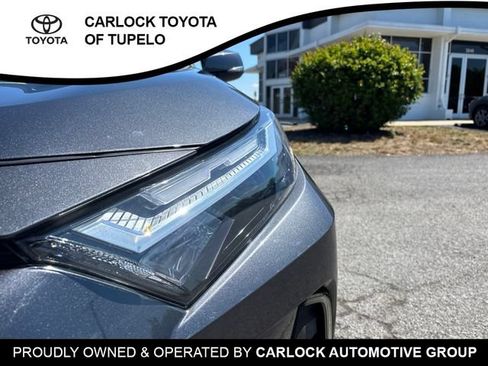 Used 2023 Toyota RAV4 XLE w/ Convenience Package FWD image 10