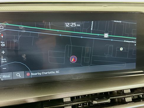 Used 2025 Kia Telluride S FWD image 22