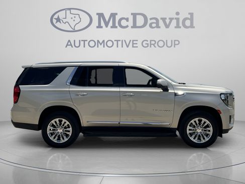 Used 2021 GMC Yukon SLT w/ SLT Premium Package RWD image 8