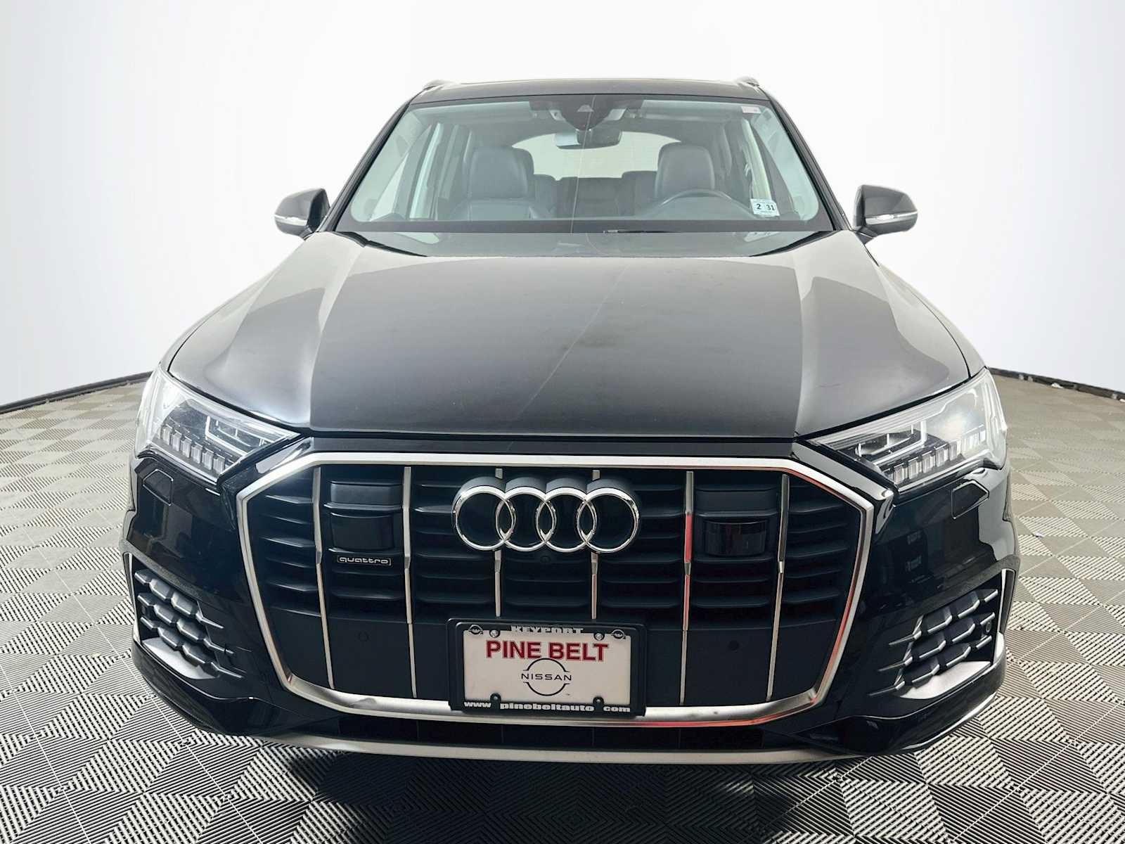 Used 2024 Audi Q7 3.0T Premium Plus AWD/4WD image 2