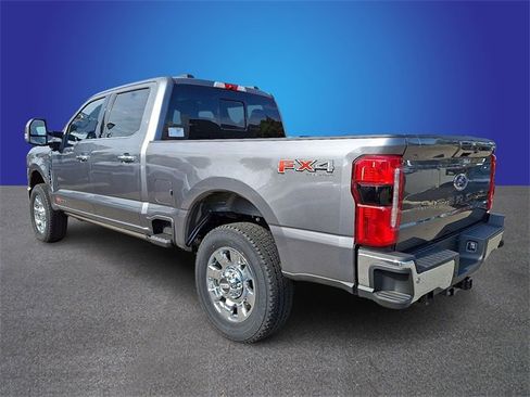 New 2025 Ford F350 Lariat w/ Lariat Ultimate Package image 4