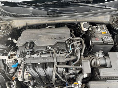 Used 2025 Kia K4 FWD image 30