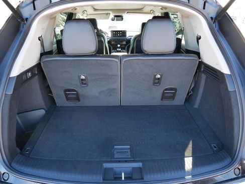 Used 2026 Acura MDX SH-AWD image 18