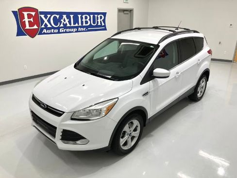 Used 2016 Ford Escape SE w/ Equipment Group 201A AWD/4WD image 13