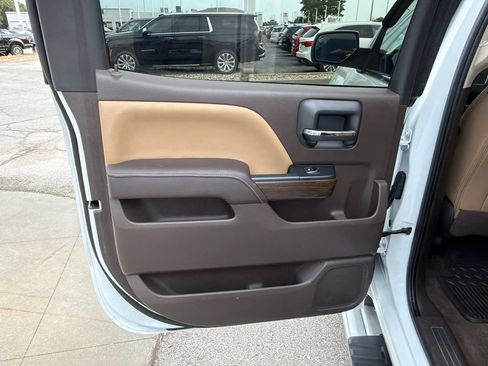 Used 2017 GMC Sierra 1500 Denali AWD/4WD image 16