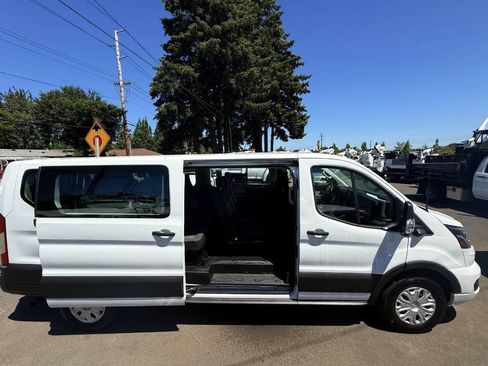 Used 2023 Ford Transit 350 XLT RWD image 18