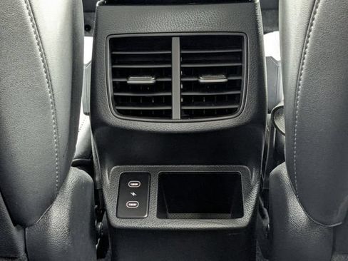 Certified 2025 Kia Seltos EX AWD/4WD image 15