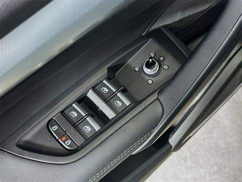 Used 2025 Audi Q5 Prestige image 20