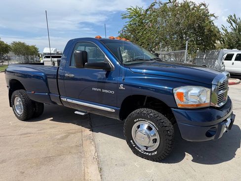 Used 2006 Dodge Ram 3500 Truck Laramie AWD/4WD image 13