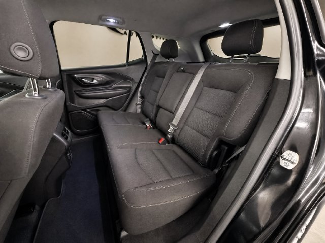 Used 2024 GMC Terrain SLE FWD image 12