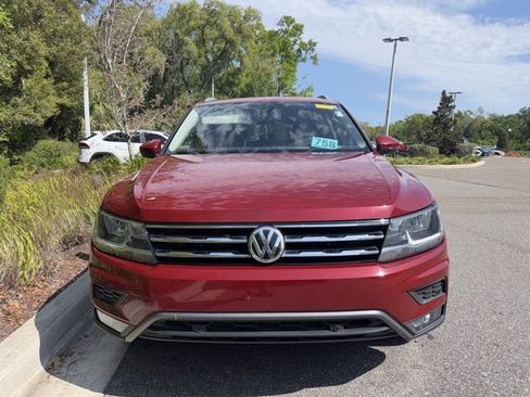 Certified 2021 Volkswagen Tiguan SEL image 2