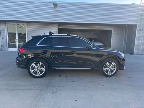 Used 2022 Audi Q3 2.0T Premium Plus w/ Premium Plus Package image 4