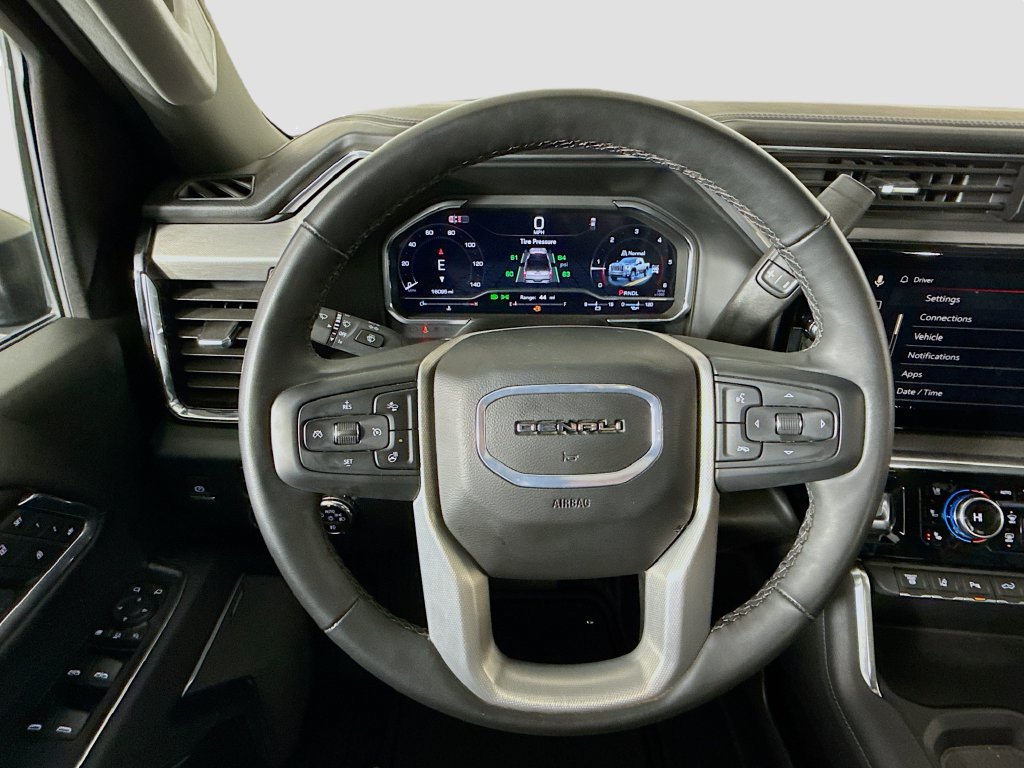 Used 2024 GMC Sierra 2500 Denali w/ Denali Reserve Package AWD/4WD image 11