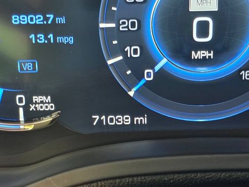 Used 2018 Cadillac Escalade Luxury AWD/4WD image 20