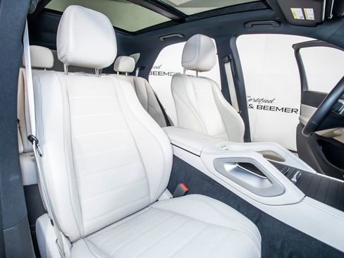 Used 2025 Mercedes-Benz GLE 580 4MATIC image 19