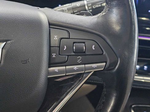 Used 2023 Cadillac Escalade Premium Luxury w/ Performance Package AWD/4WD image 30