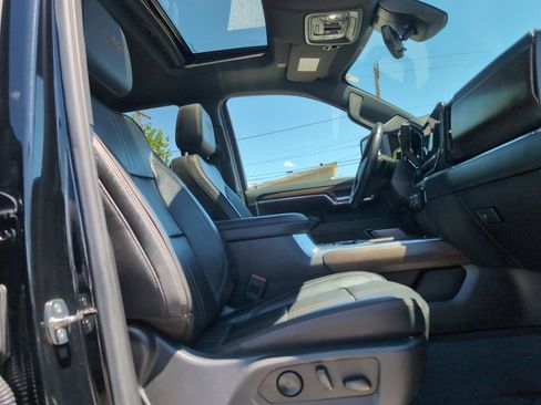 Used 2024 Chevrolet Silverado 3500 High Country w/ High Country Premium Package AWD/4WD image 22