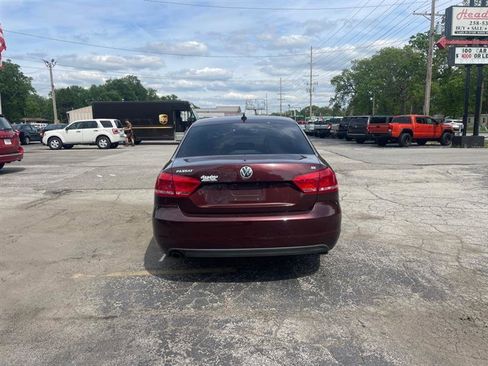 Used 2013 Volkswagen Passat 2.5 SE FWD image 6