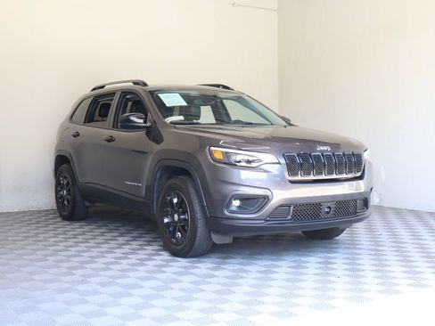 Used 2022 Jeep Cherokee Latitude Lux AWD/4WD image 7