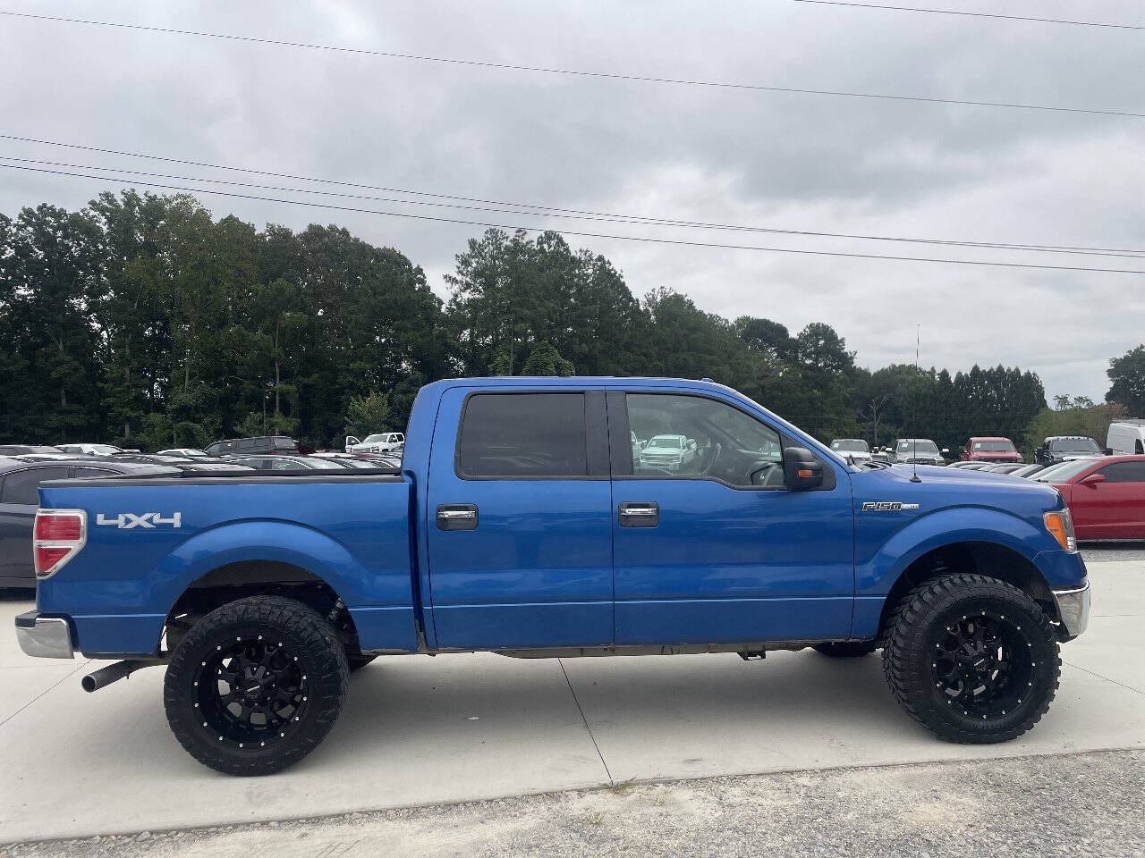 Used 2014 Ford F150 XLT w/ Equipment Group 302A Luxury AWD/4WD image 9