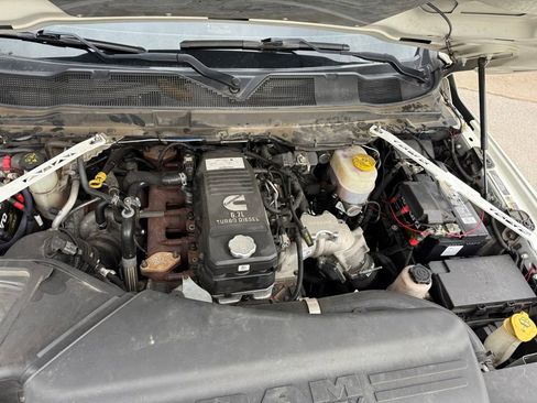 Used 2022 RAM 2500 Limited w/ Towing Technology Group image 33